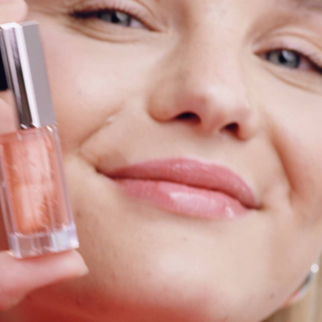 Lip Idole Juicytreat Gloss con acido hialuronico