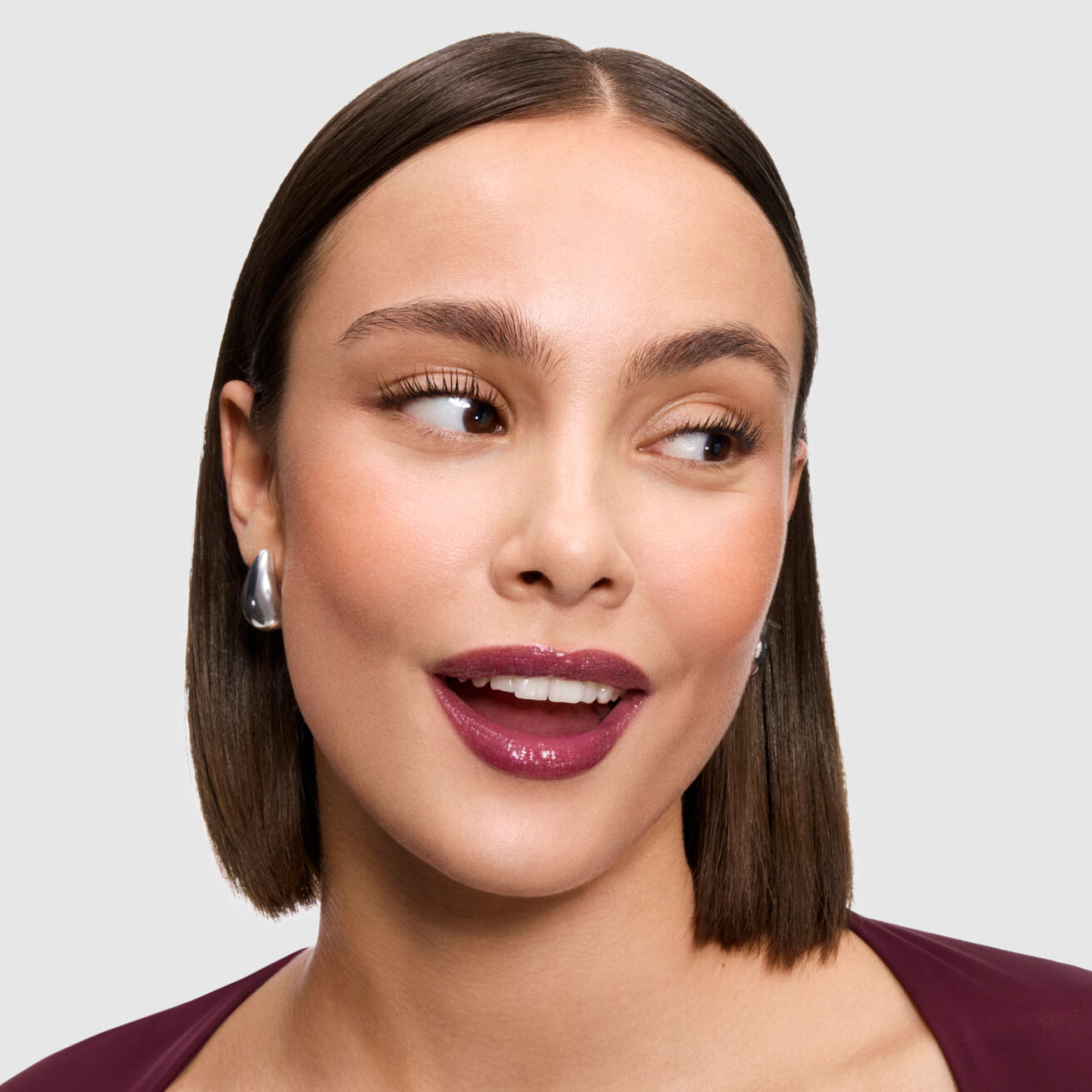 Lip Idole Butterglow Balsamo Hidratante con Color