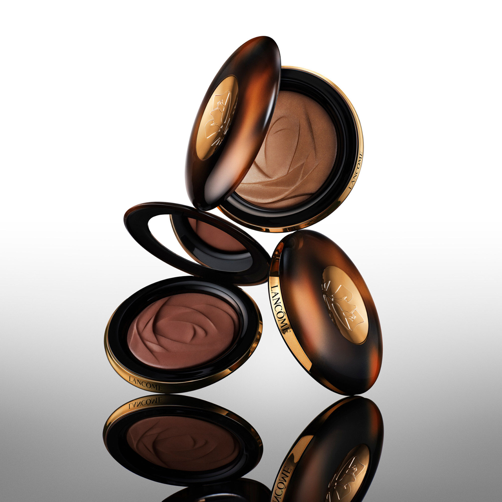 Teint Idole Ultra Wear C.E. Skin Transforming Highlighter, polvo iluminador