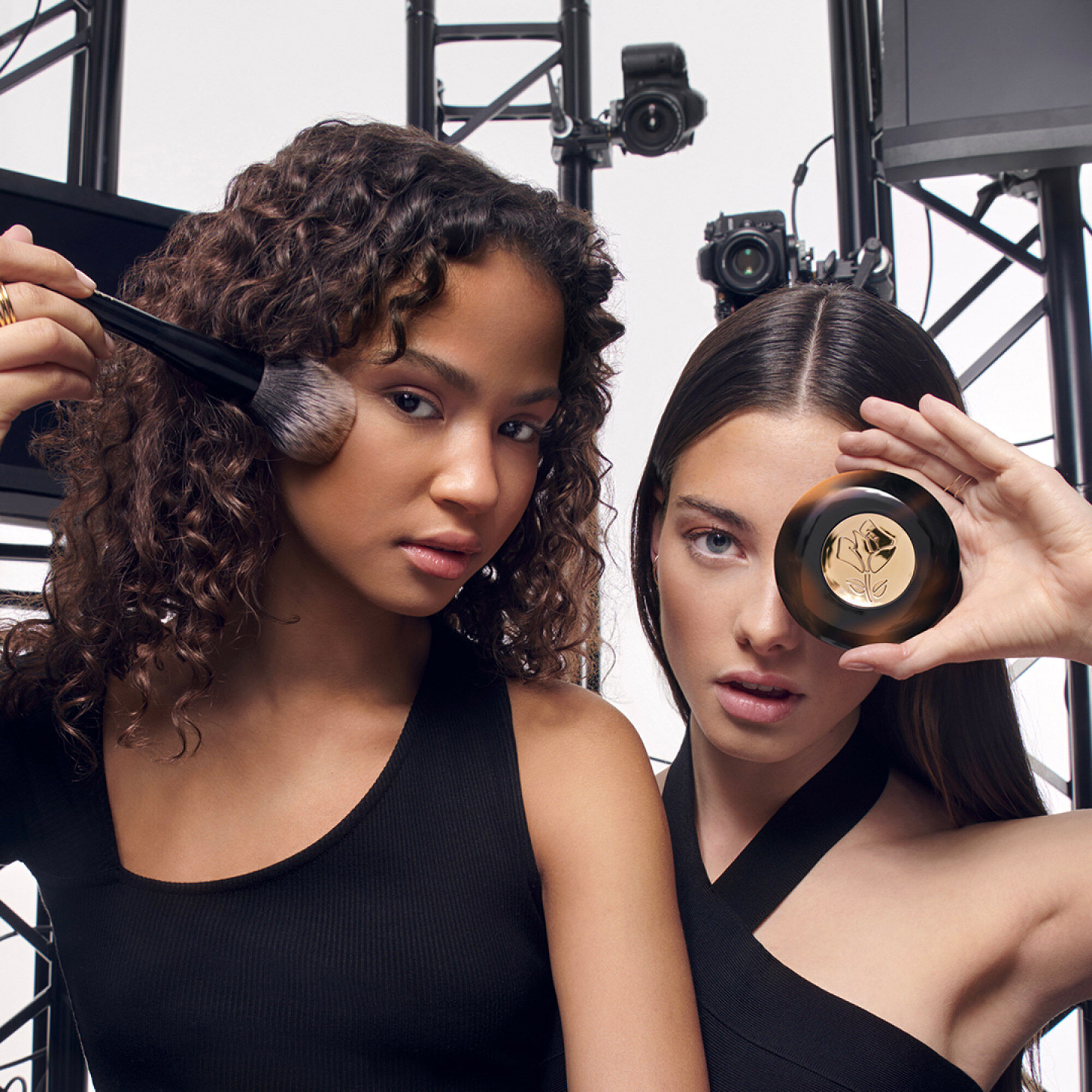 Teint Idole Ultra Wear C.E. Skin Transforming Highlighter, polvo iluminador