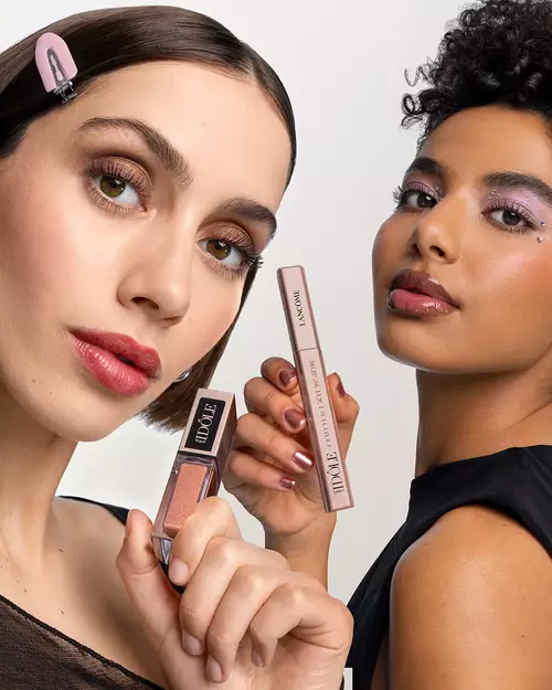 Prueba de maquillaje de ojos en realidad aumentada