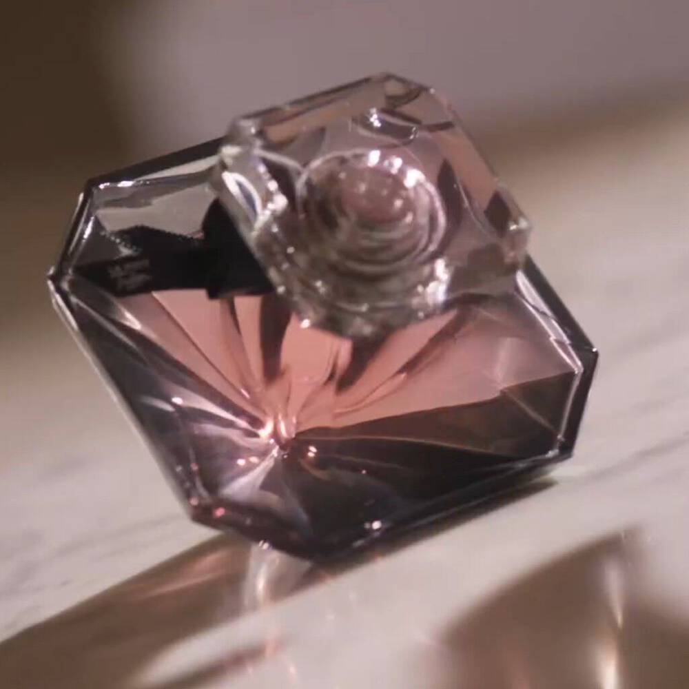 Renergie Lancome - Lifting action skincare