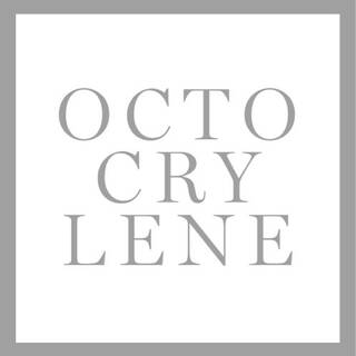 Texto en blanco y negro que dice "OCTOCRYLENE" en letras mayusculas y con un diseno minimalista.