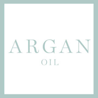 Texto alternativo: Logo de aceite de argan en un fondo blanco con letras mint.